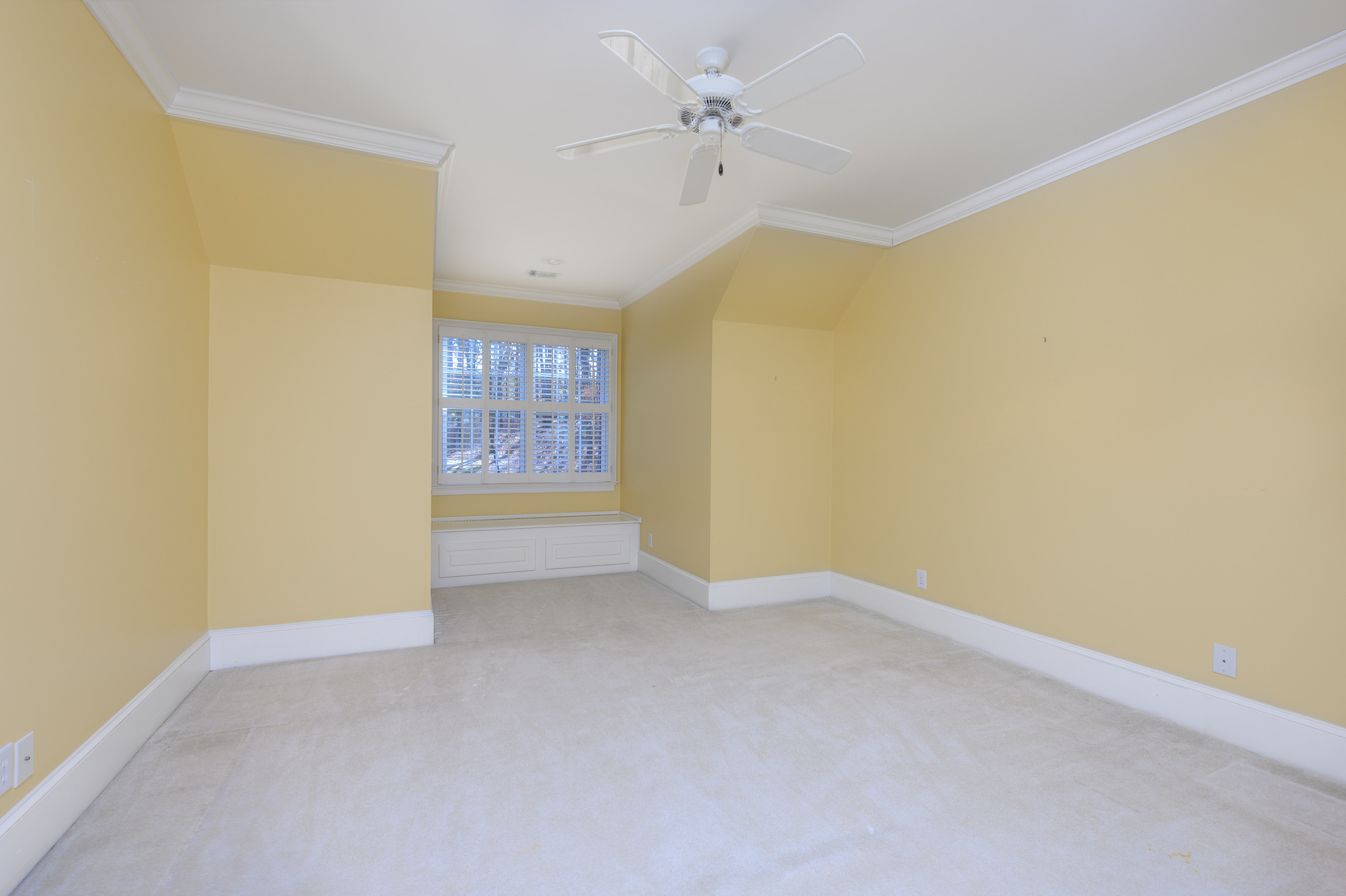 273 Reynolds Drive image 34